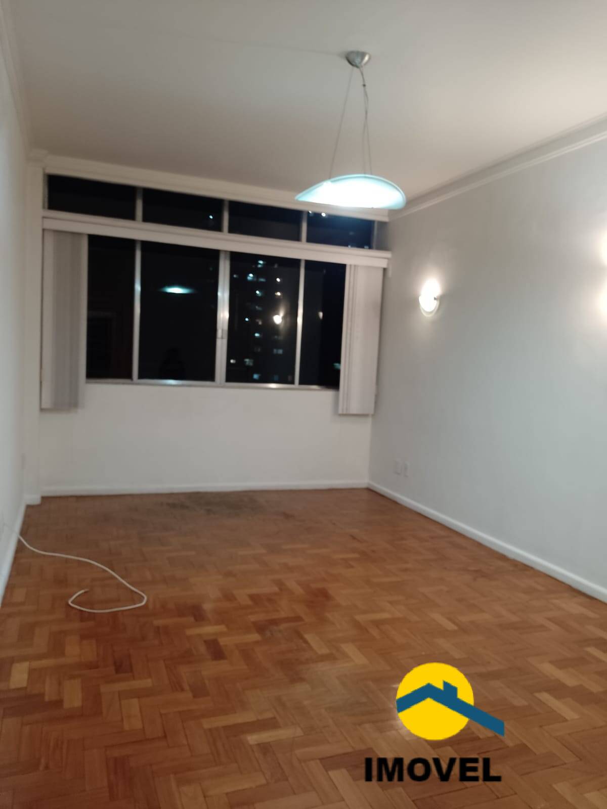 Apartamento à venda com 3 quartos, 130m² - Foto 3