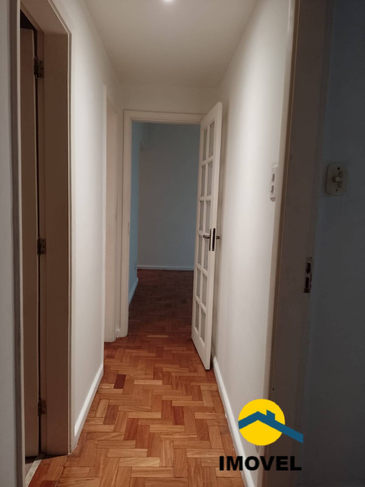 Apartamento à venda com 3 quartos, 130m² - Foto 5