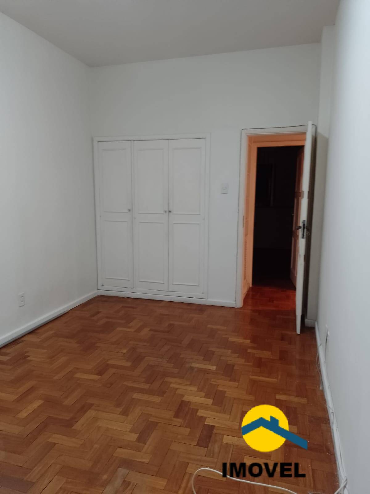 Apartamento à venda com 3 quartos, 130m² - Foto 10