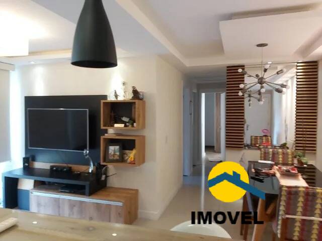 Apartamento à venda com 3 quartos, 73m² - Foto 1