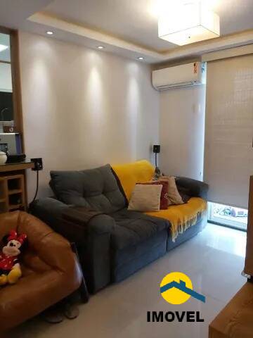 Apartamento à venda com 3 quartos, 73m² - Foto 2