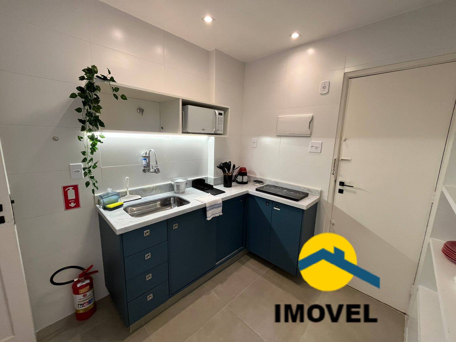 Apartamento à venda com 1 quarto, 50m² - Foto 11