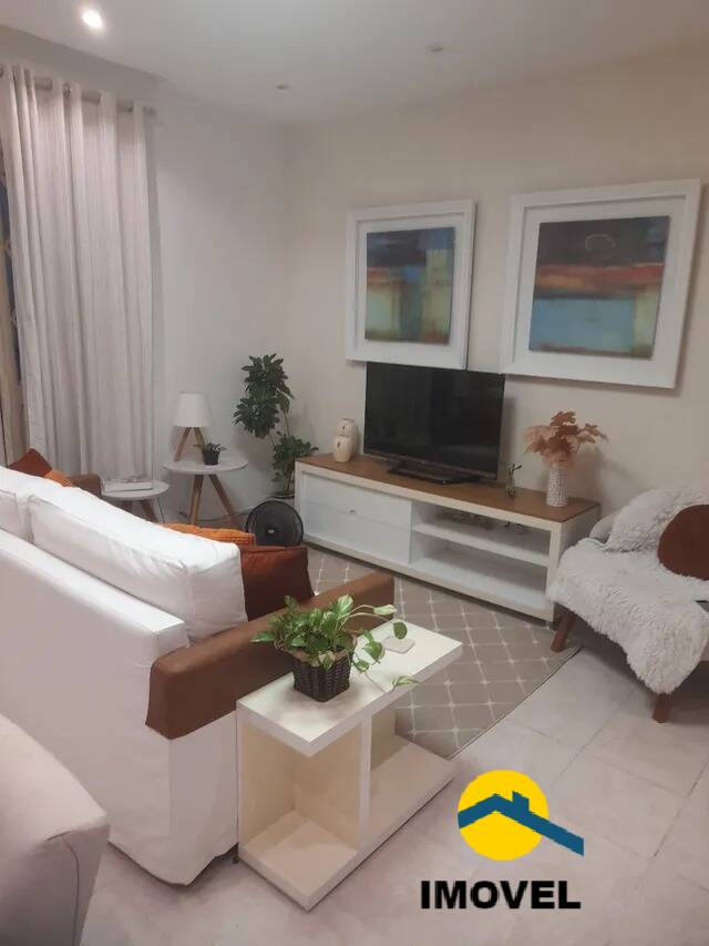 Apartamento à venda com 3 quartos, 120m² - Foto 1