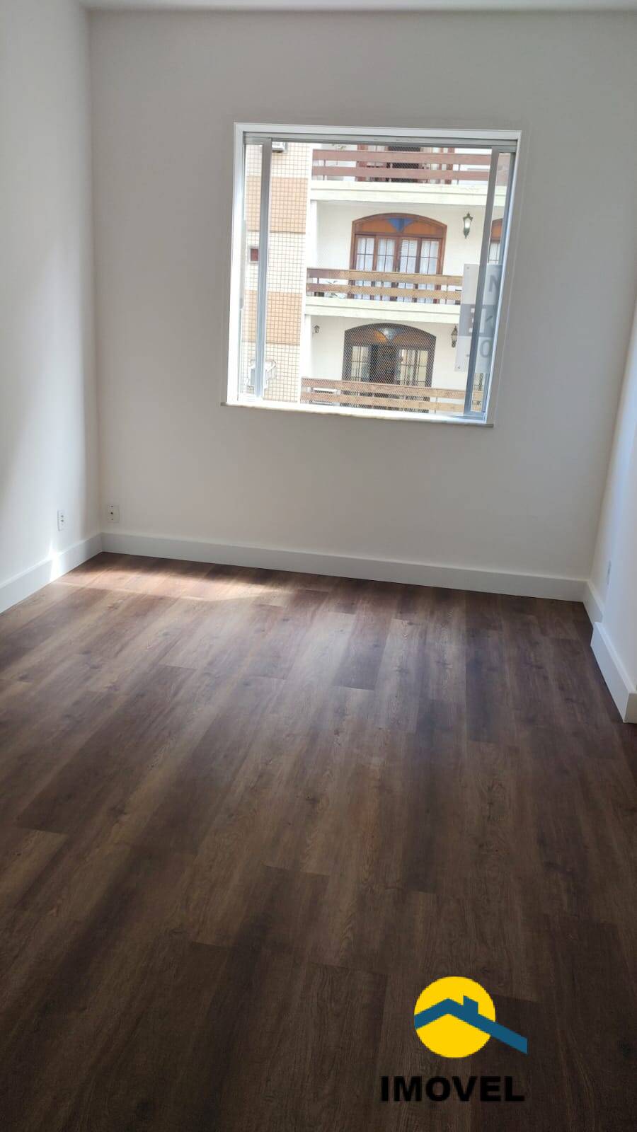 Apartamento à venda com 1 quarto, 40m² - Foto 3