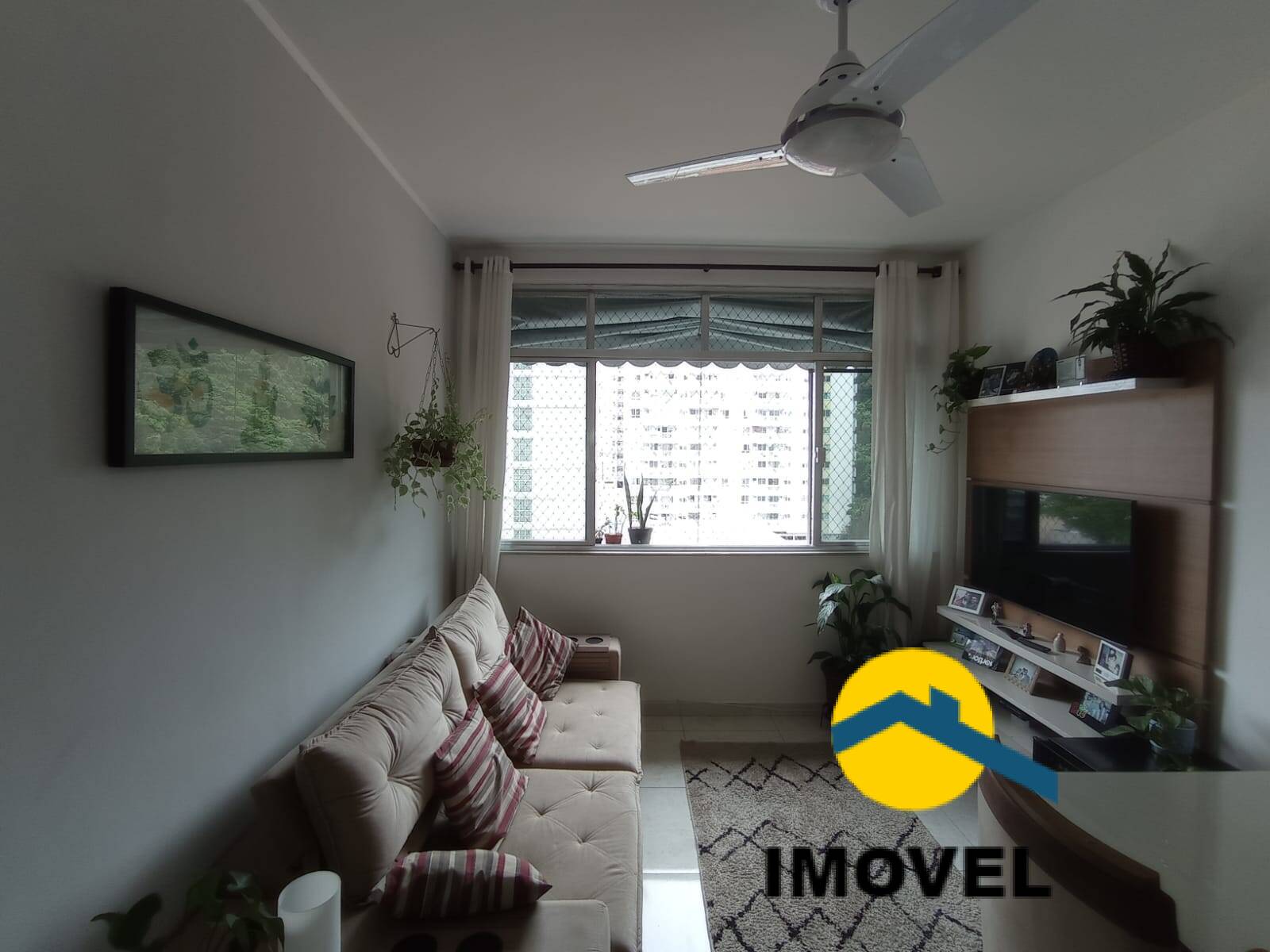 Apartamento à venda com 3 quartos, 80m² - Foto 2