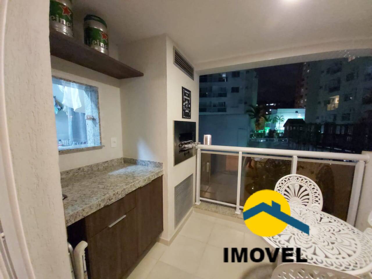 Apartamento à venda com 3 quartos, 90m² - Foto 2