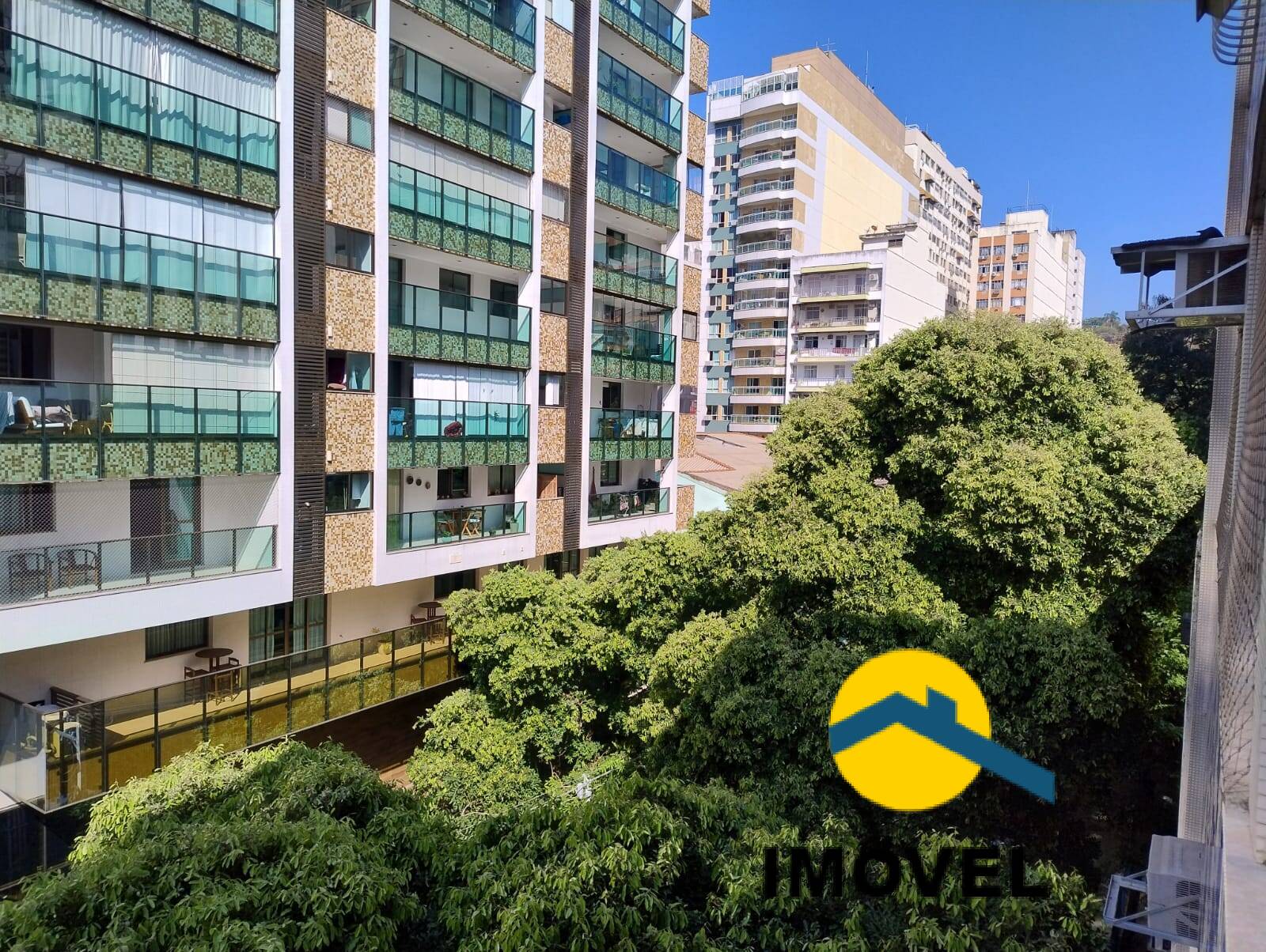 Apartamento à venda com 2 quartos, 90m² - Foto 7