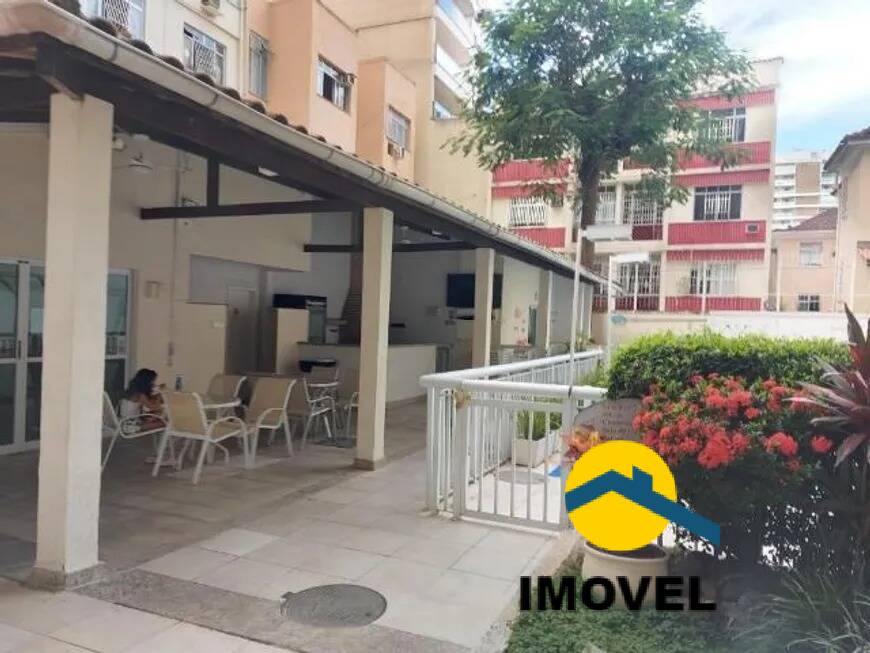 Apartamento à venda com 2 quartos, 80m² - Foto 24