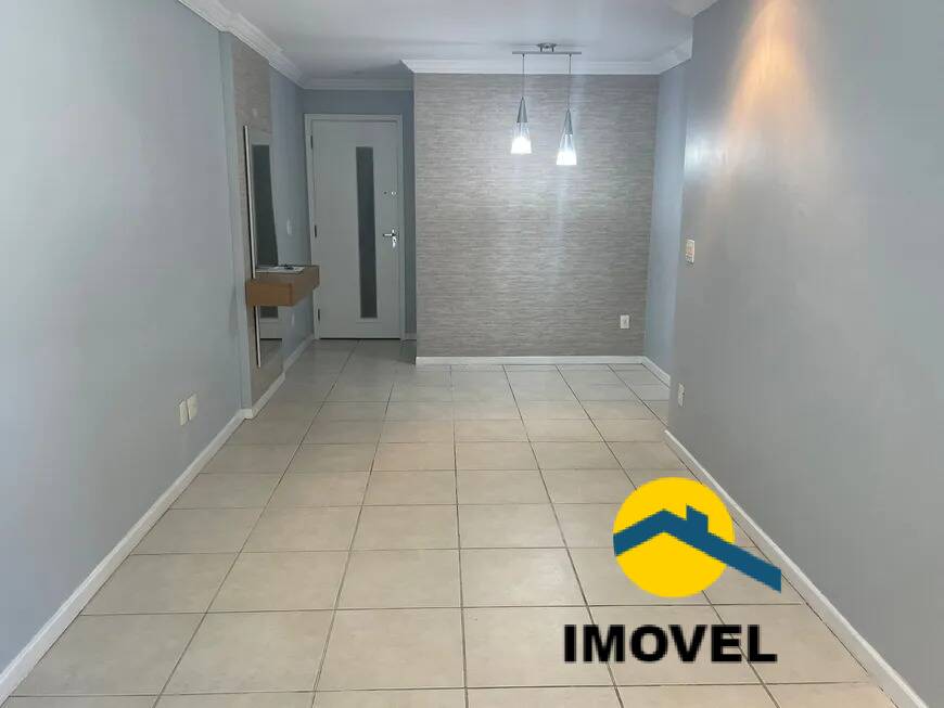 Apartamento à venda com 2 quartos, 80m² - Foto 3