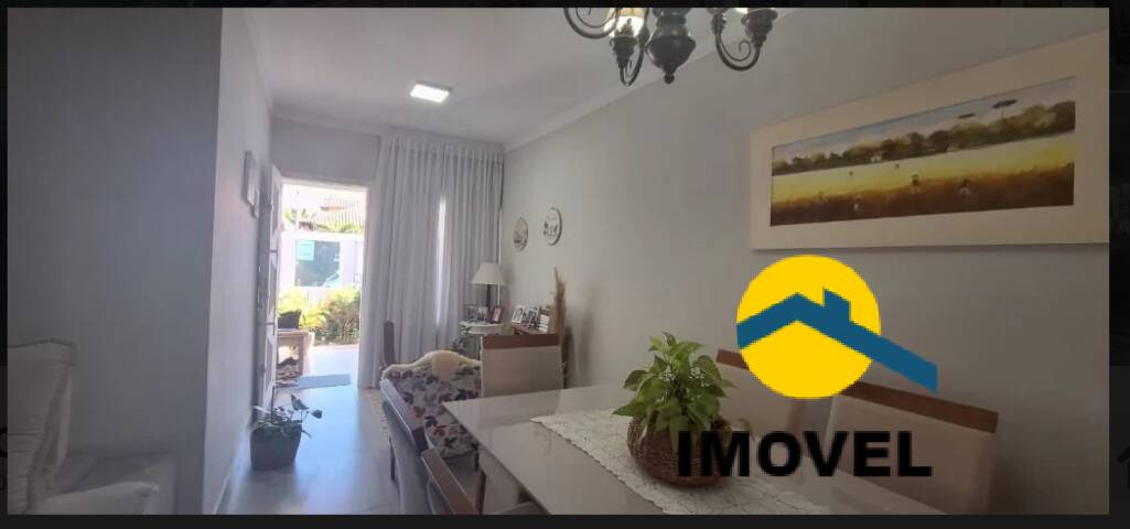 Casa à venda com 2 quartos, 90m² - Foto 3