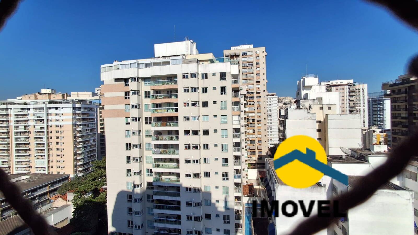 Apartamento à venda com 3 quartos, 122m² - Foto 10