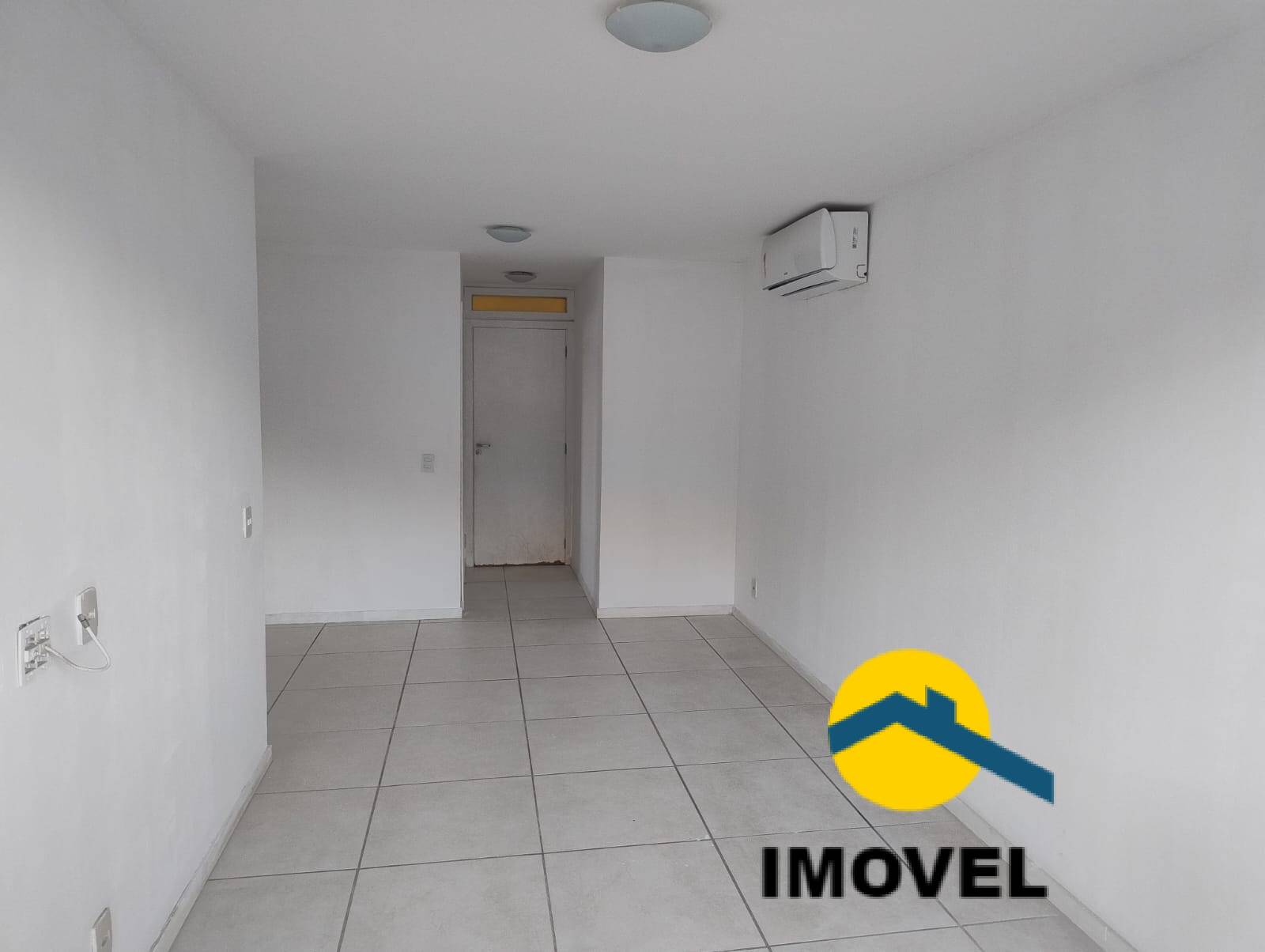 Apartamento à venda com 2 quartos, 62m² - Foto 6