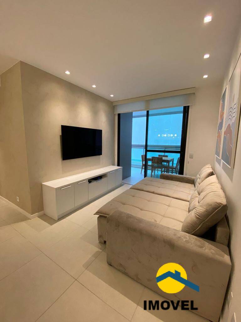 Apartamento à venda com 3 quartos, 111m² - Foto 1