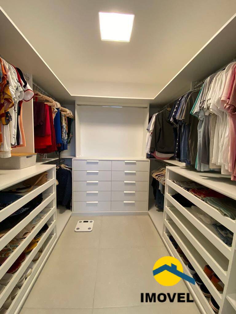 Apartamento à venda com 3 quartos, 111m² - Foto 9