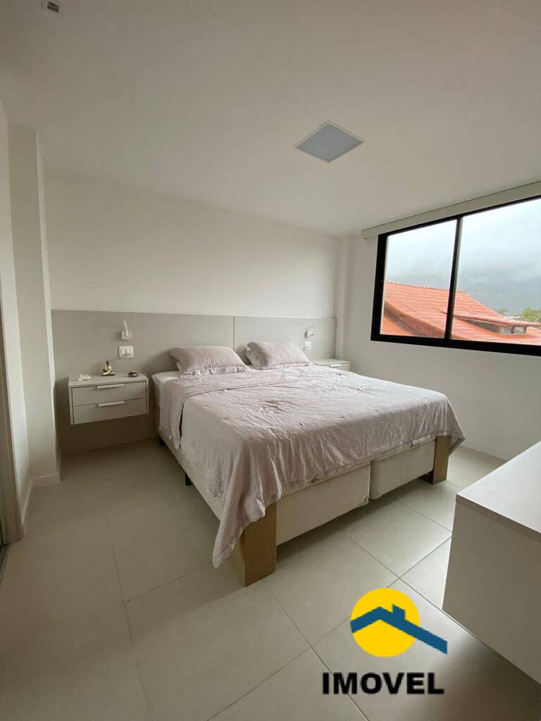 Apartamento à venda com 3 quartos, 111m² - Foto 12