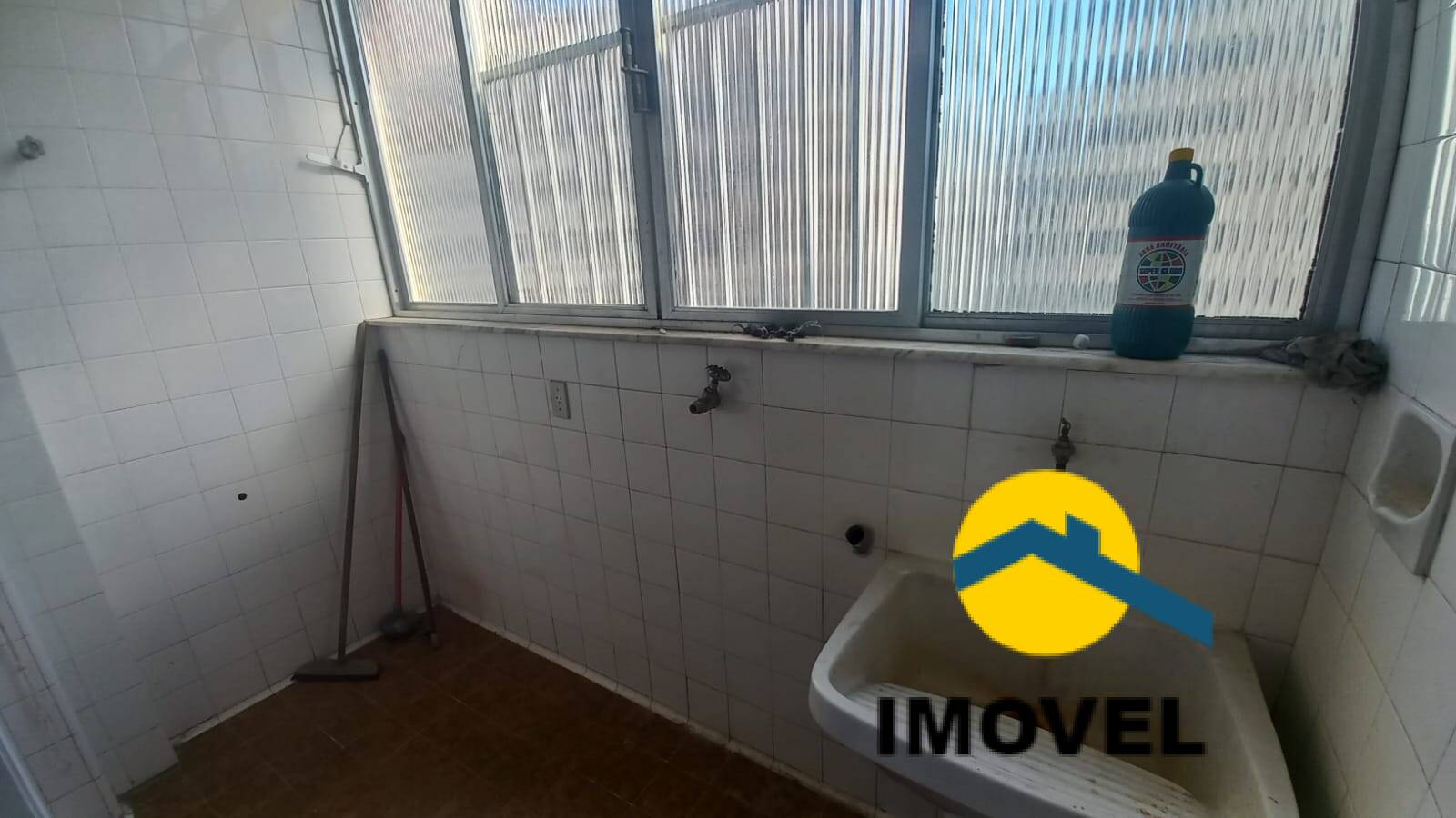 Apartamento à venda com 2 quartos, 70m² - Foto 37