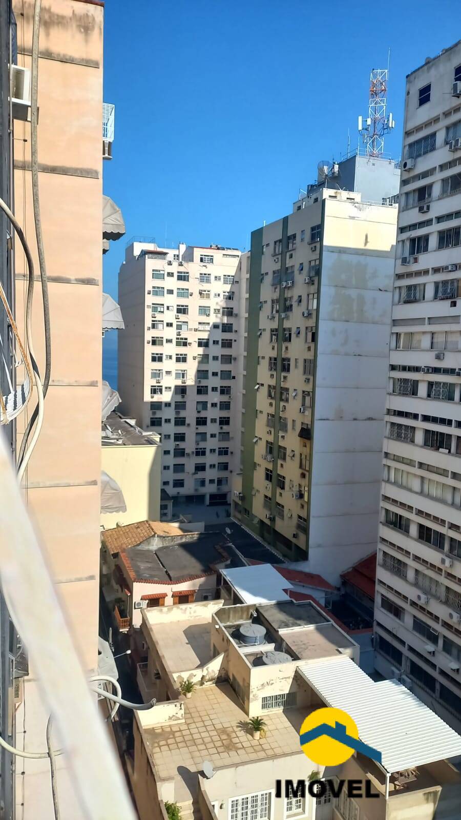 Apartamento à venda com 2 quartos, 70m² - Foto 4