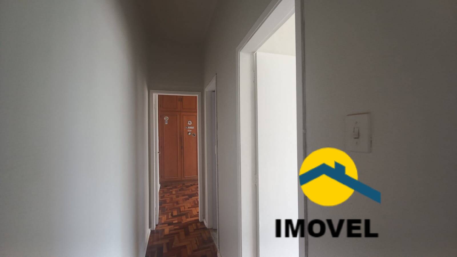 Apartamento à venda com 2 quartos, 70m² - Foto 11