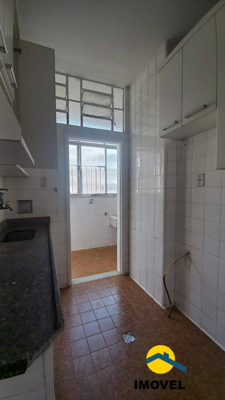 Apartamento à venda com 2 quartos, 70m² - Foto 28