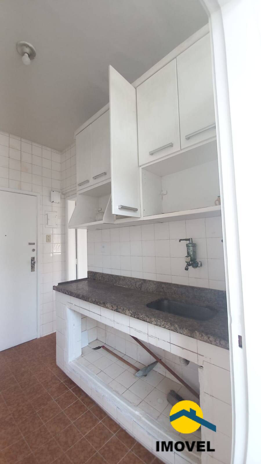 Apartamento à venda com 2 quartos, 70m² - Foto 32