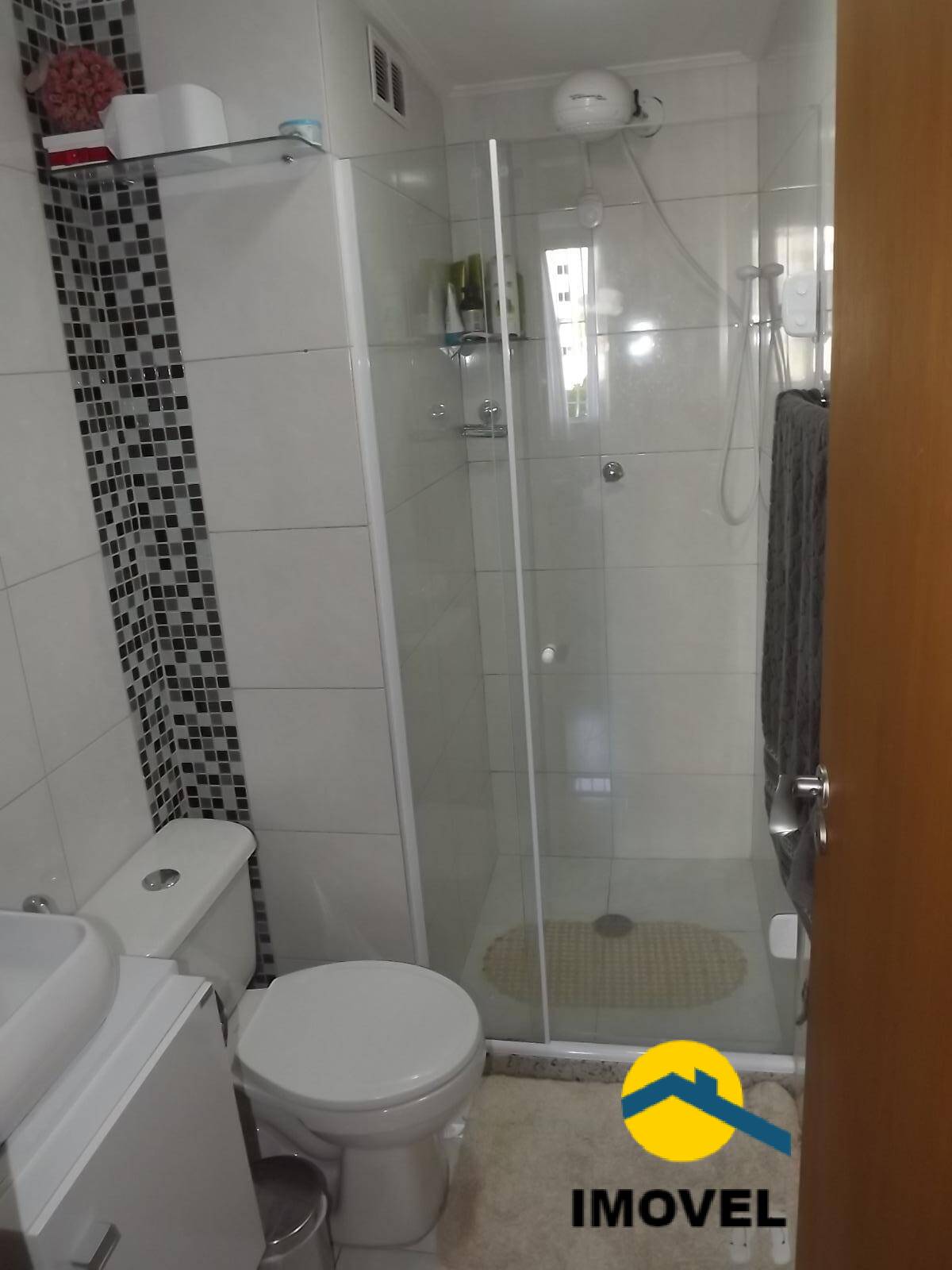 Apartamento à venda com 2 quartos, 50m² - Foto 2