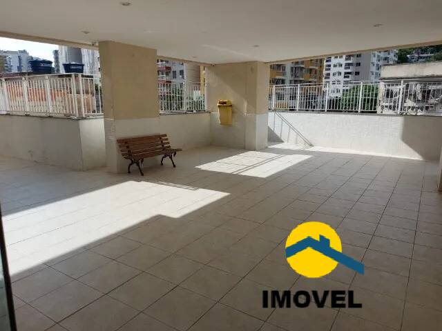 Apartamento à venda com 2 quartos, 70m² - Foto 11