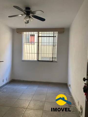 Apartamento à venda com 2 quartos, 70m² - Foto 6