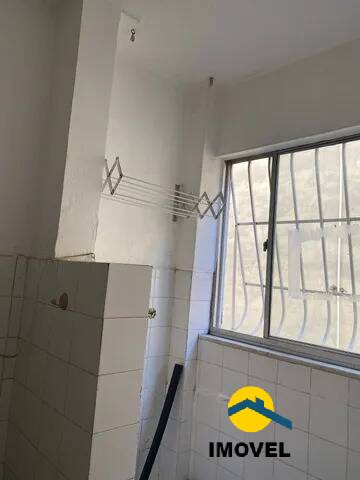 Apartamento à venda com 2 quartos, 70m² - Foto 11