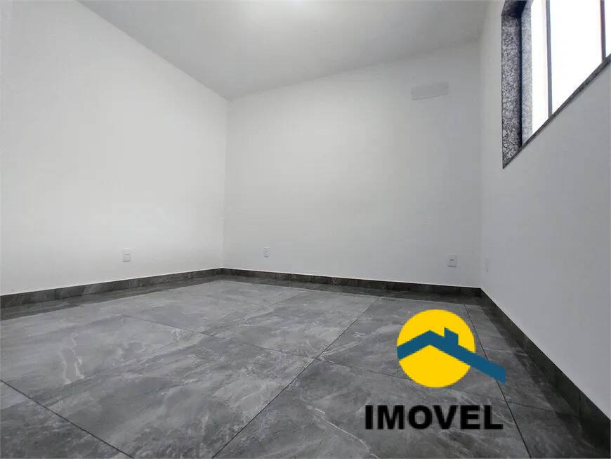 Casa à venda com 3 quartos, 110m² - Foto 10