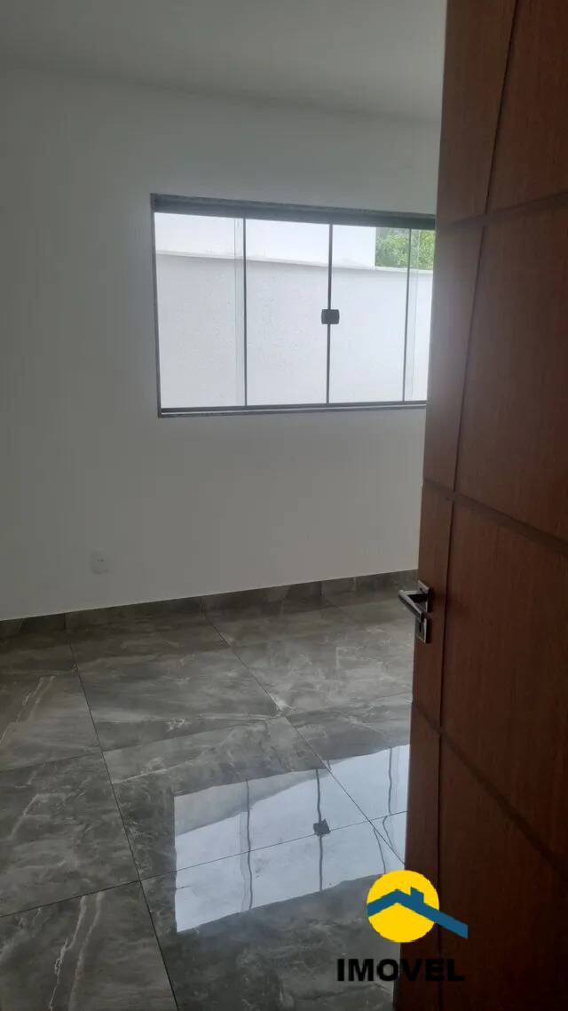 Casa à venda com 3 quartos, 110m² - Foto 17