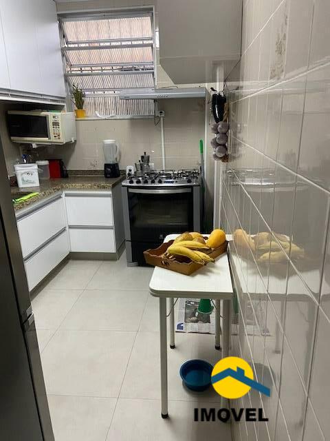 Apartamento à venda com 3 quartos, 80m² - Foto 8