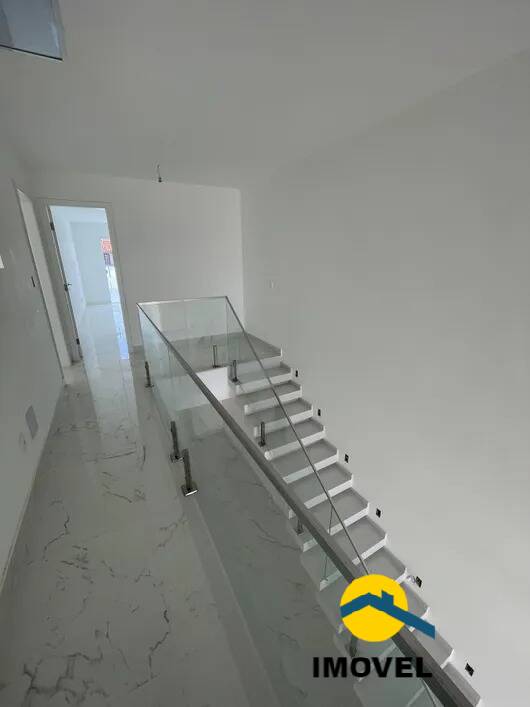 Casa à venda com 4 quartos, 213m² - Foto 6