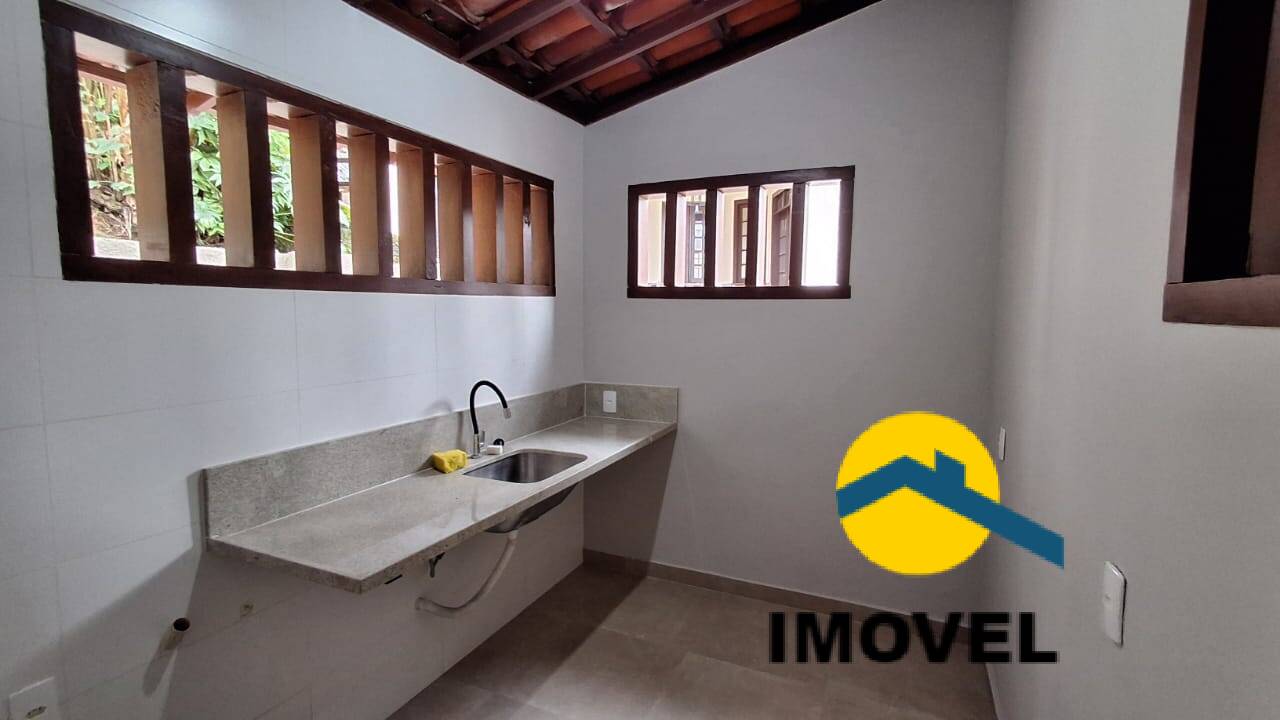 Casa à venda com 4 quartos, 720m² - Foto 11