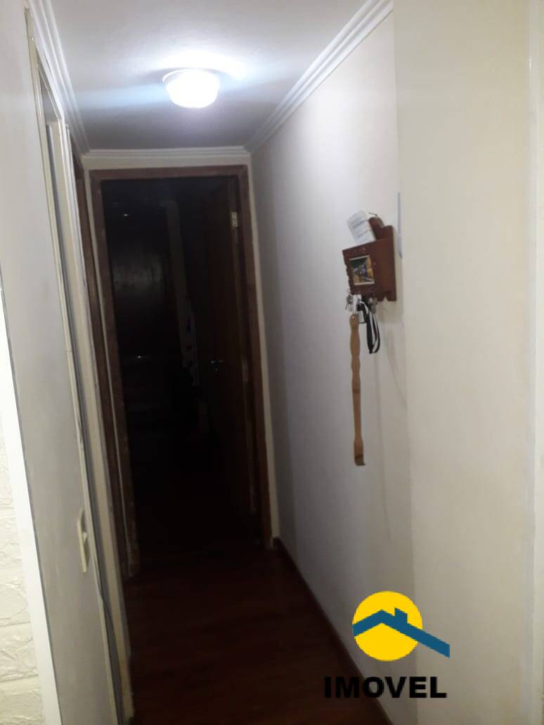 Apartamento à venda com 2 quartos, 70m² - Foto 14