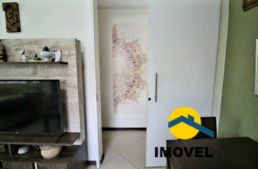 Apartamento à venda com 3 quartos, 100m² - Foto 11