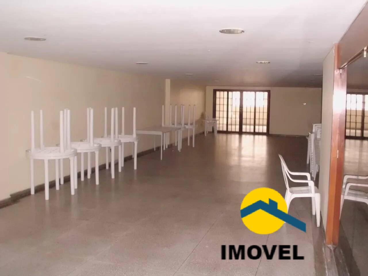 Apartamento à venda com 3 quartos, 110m² - Foto 10