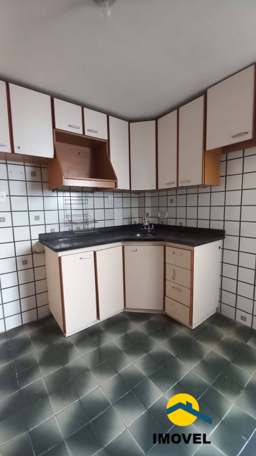 Apartamento à venda com 2 quartos, 85m² - Foto 31