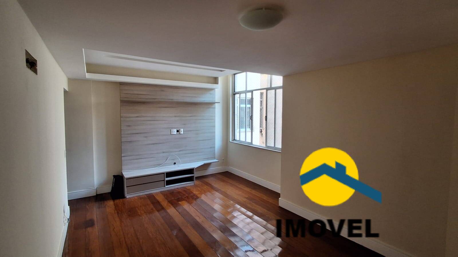 Apartamento à venda, 100m² - Foto 1