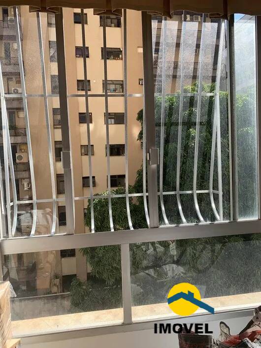 Apartamento à venda com 2 quartos, 85m² - Foto 3