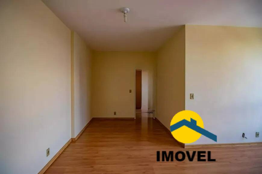 Apartamento à venda com 2 quartos, 85m² - Foto 2