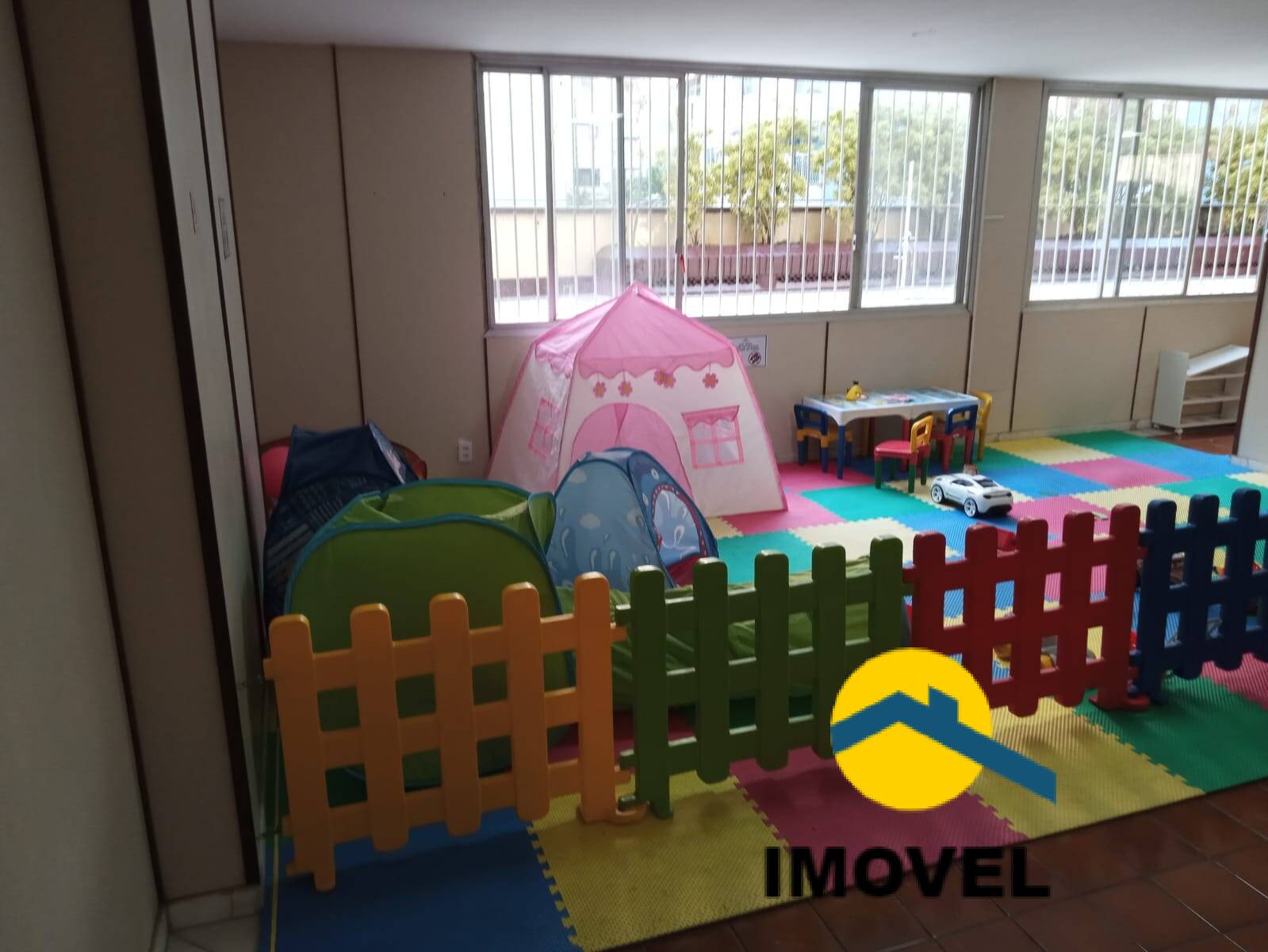 Apartamento à venda com 2 quartos, 85m² - Foto 27