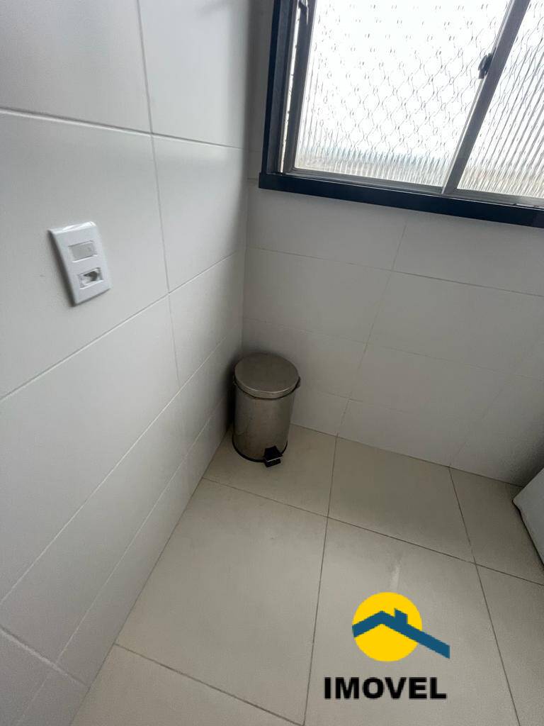 Apartamento à venda com 2 quartos, 75m² - Foto 35