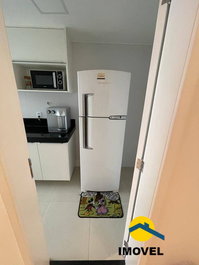 Apartamento à venda com 2 quartos, 75m² - Foto 33