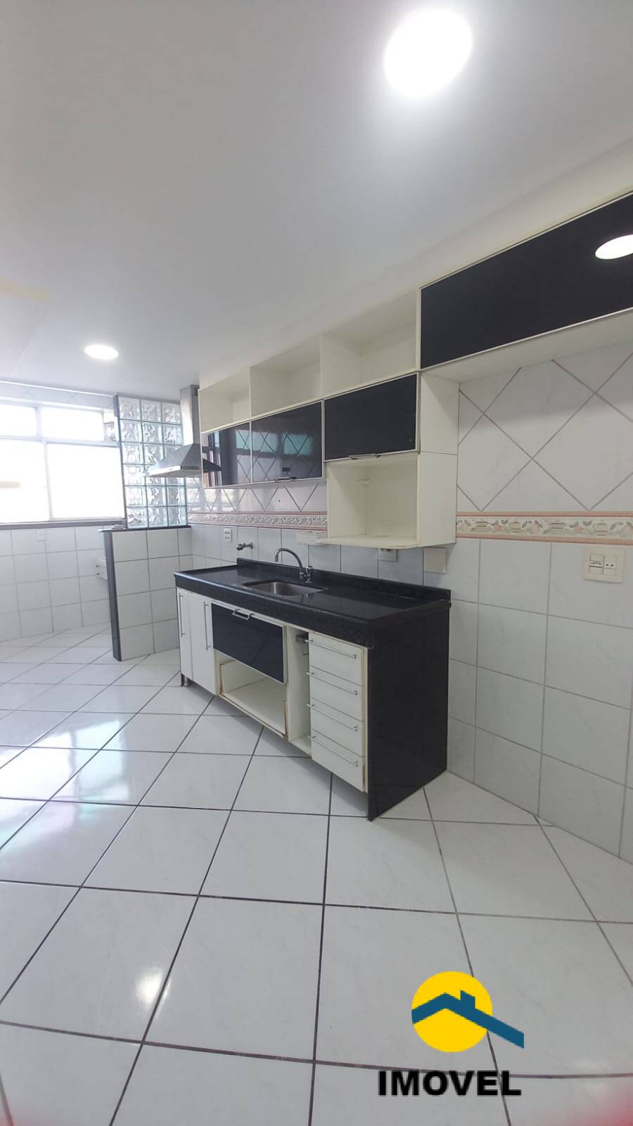 Apartamento à venda com 2 quartos, 85m² - Foto 37