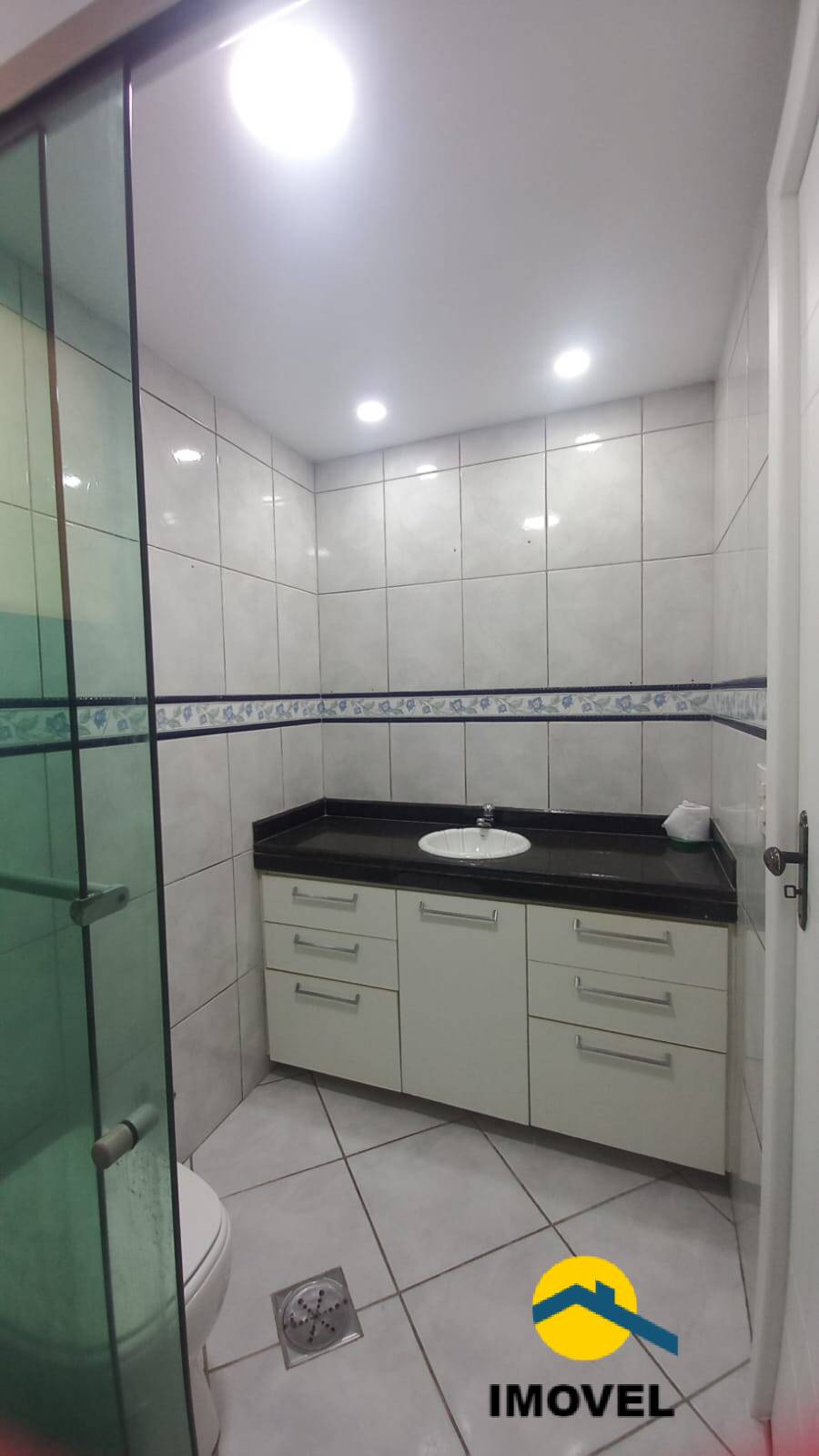 Apartamento à venda com 2 quartos, 85m² - Foto 29