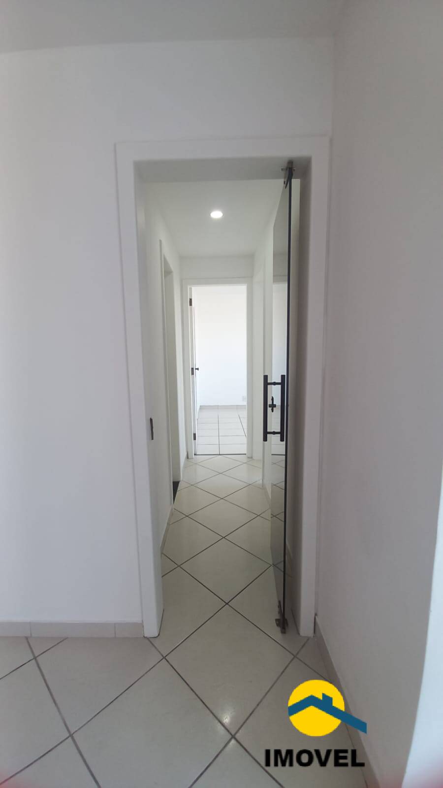 Apartamento à venda com 2 quartos, 85m² - Foto 9