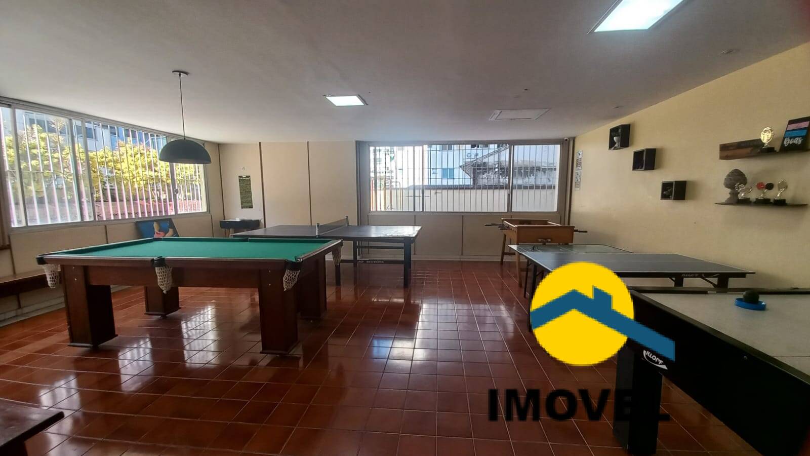 Apartamento à venda com 2 quartos, 85m² - Foto 58