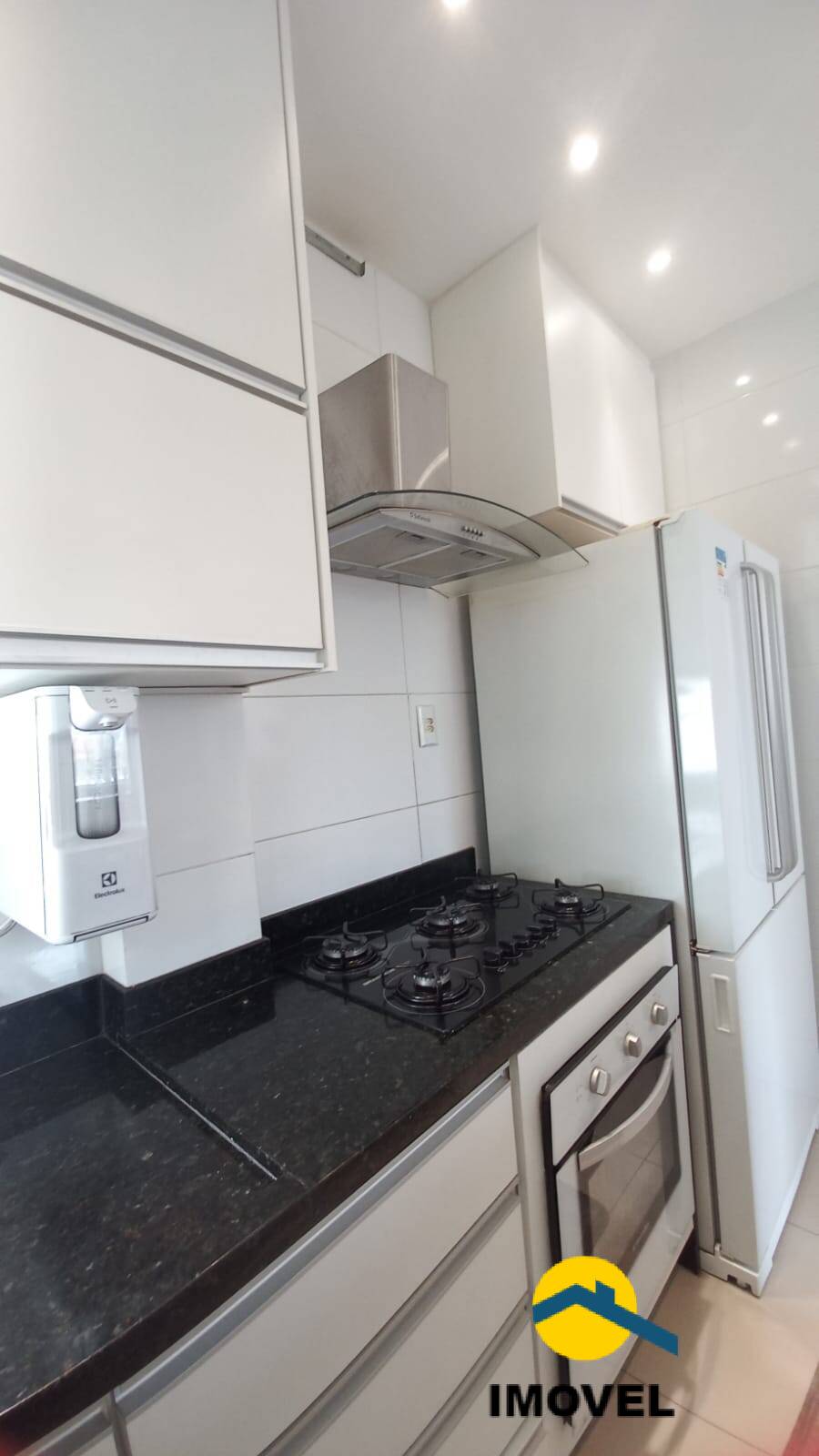 Apartamento à venda com 2 quartos, 60m² - Foto 35