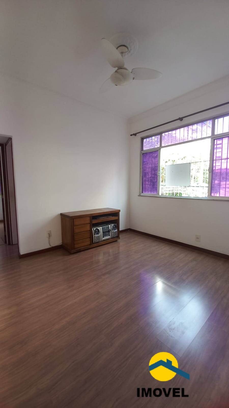 Apartamento à venda com 2 quartos, 60m² - Foto 1