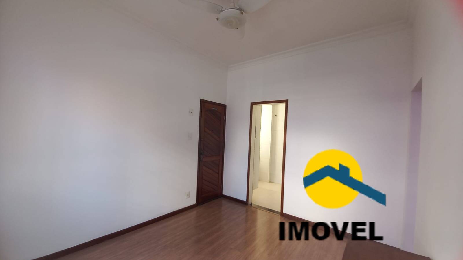 Apartamento à venda com 2 quartos, 60m² - Foto 27